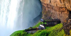 Niagara Falls Seasonal Content – A Year-Round Guide