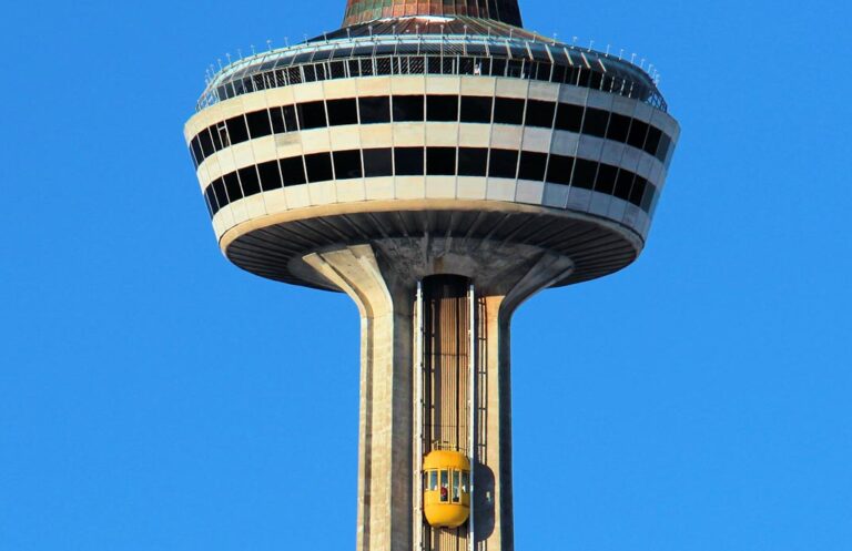 Skylon Towers, Niagara Falls Canada