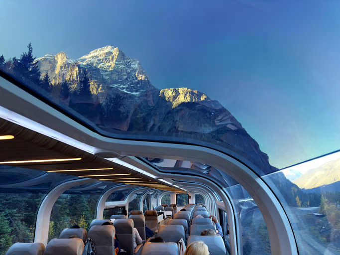 Luxury train tour of the Rockies: Luxury Travel in Canada: 10 Splurge-Worthy Experiences