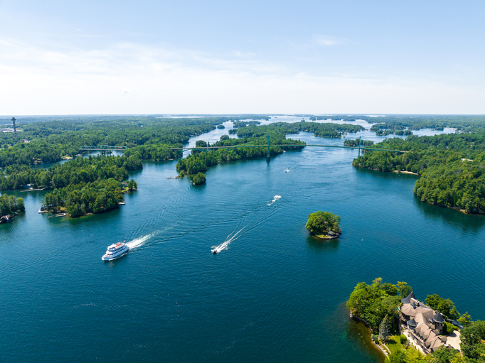 Superyacht tour of the Thousand Islands