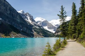 10 Best Hiking Trails in Canada for Breathtaking Views in 2025