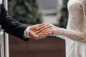 Is Niagara Falls A Good Place For A Honeymoon?
