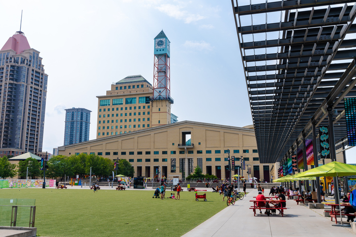 Celebration Square: Things to Do In Mississauga, Ontario, Canada