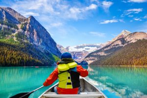 Kayaking in Canada: Top Spots for Beginners and Pros Alike