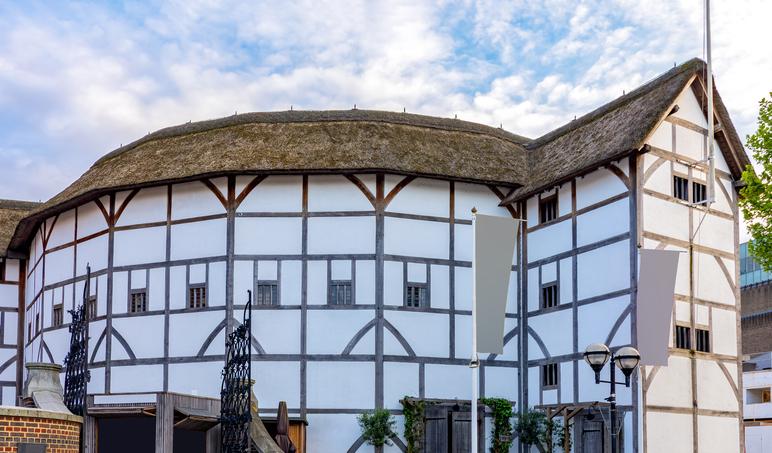 Shakespeare's Globe Theatre: Budget vs luxury tours in London Where to spend and where to save