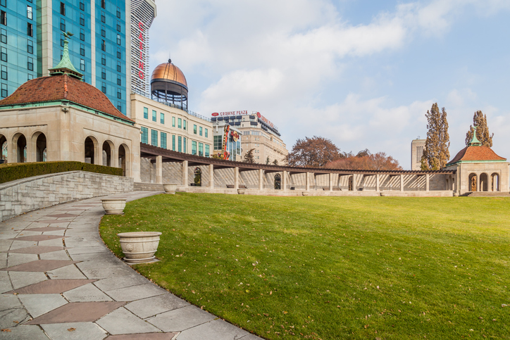 Oakes Garden Theatre: Best Niagara Falls Hidden Gems 