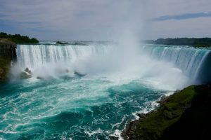 Toronto to Niagara Guided Pickup Is Better than the GO Train
