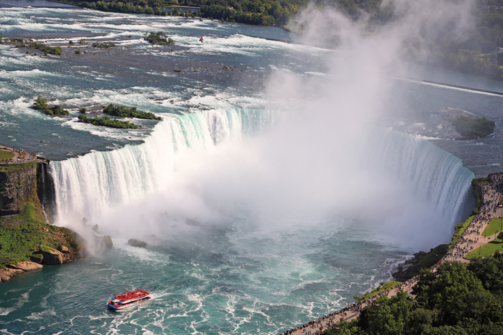 Hornblower Cruise: Niagara-on-the-Lake and Niagara Falls